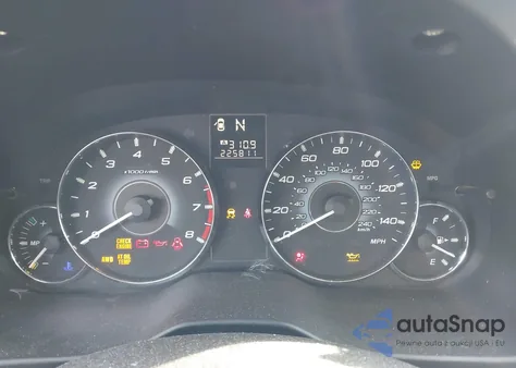 2010 Subaru Outback 2.5I Limited z USA, uszkodzony, nr VIN 4S4BRCKC2A3314784